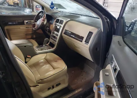 2010 Lincoln Mkx from USA, damaged, VIN 2LMDJ8JC2ABJ25829